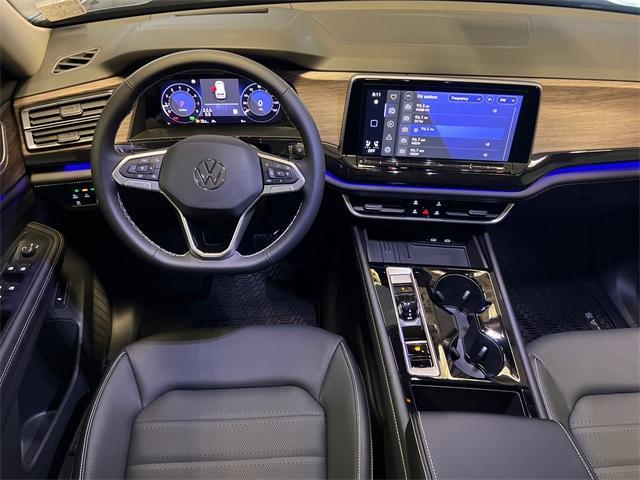 new 2025 Volkswagen Atlas car, priced at $46,745