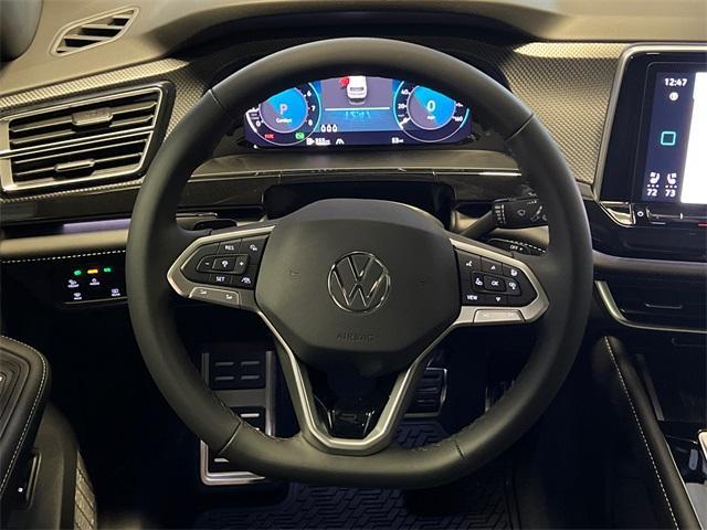 new 2025 Volkswagen Atlas Cross Sport car, priced at $54,326