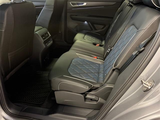new 2025 Volkswagen Atlas Cross Sport car, priced at $54,326