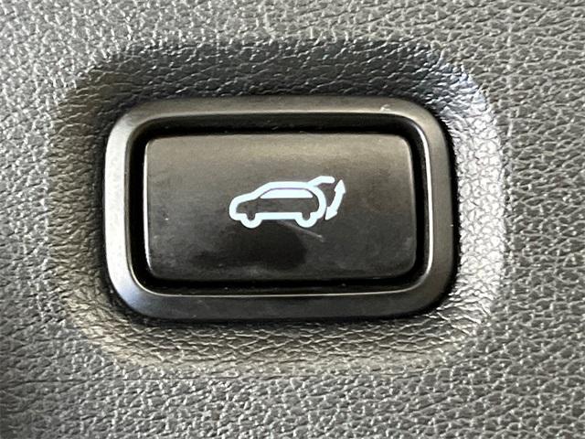 used 2019 Hyundai Santa Fe car, priced at $17,897