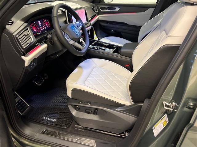 new 2025 Volkswagen Atlas Cross Sport car, priced at $51,192