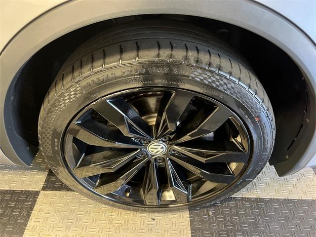 used 2021 Volkswagen Tiguan car, priced at $17,897
