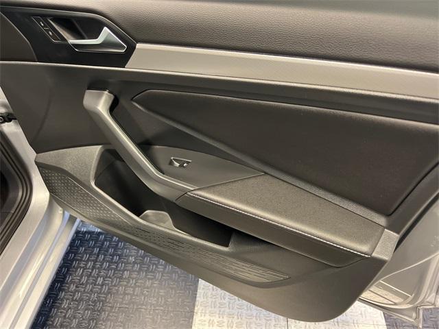 used 2024 Volkswagen Jetta car, priced at $21,997