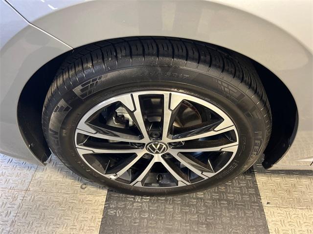 used 2024 Volkswagen Jetta car, priced at $21,997