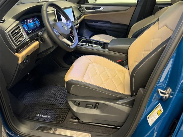 new 2026 Volkswagen Atlas Cross Sport car, priced at $42,570