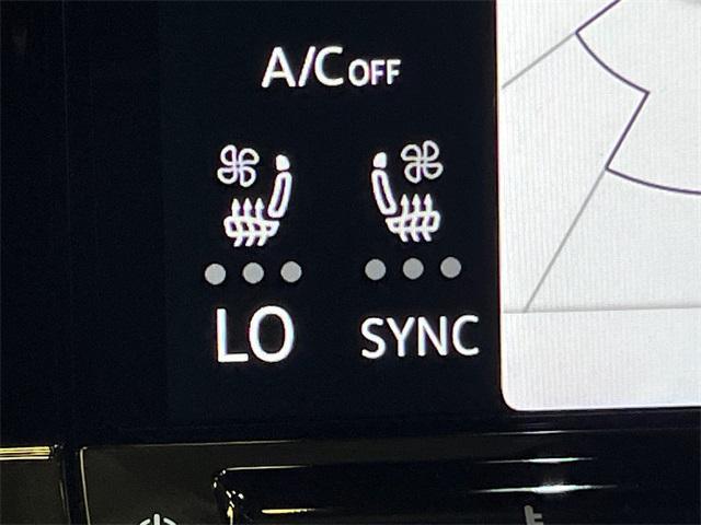 new 2026 Volkswagen Atlas Cross Sport car, priced at $42,570