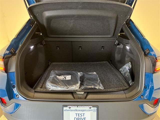 new 2025 Volkswagen ID.4 car, priced at $45,720
