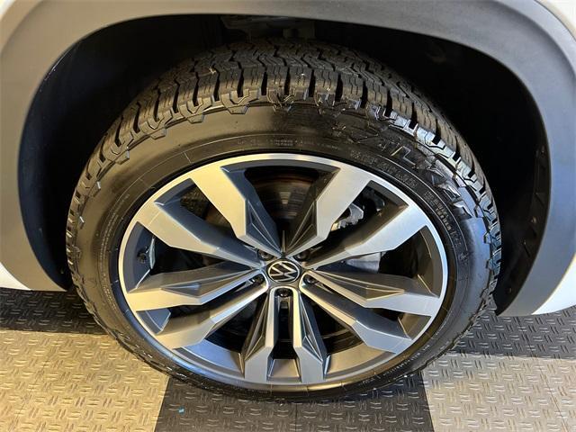 used 2021 Volkswagen Atlas car, priced at $30,997
