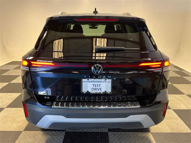new 2025 Volkswagen Tiguan car, priced at $32,462