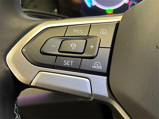 new 2025 Volkswagen Tiguan car, priced at $32,462