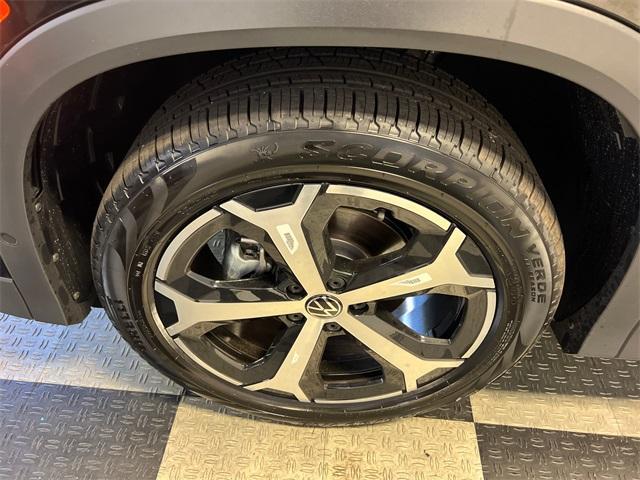 new 2025 Volkswagen Tiguan car, priced at $32,462
