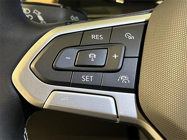 new 2026 Volkswagen Atlas car, priced at $43,657