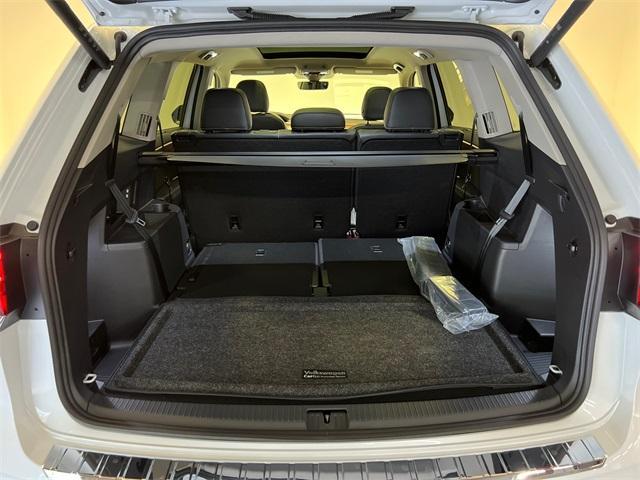new 2026 Volkswagen Atlas car, priced at $43,657
