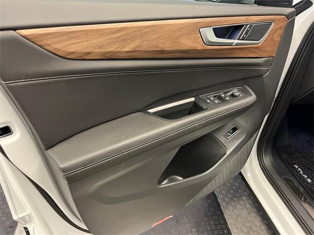 new 2026 Volkswagen Atlas car, priced at $43,657