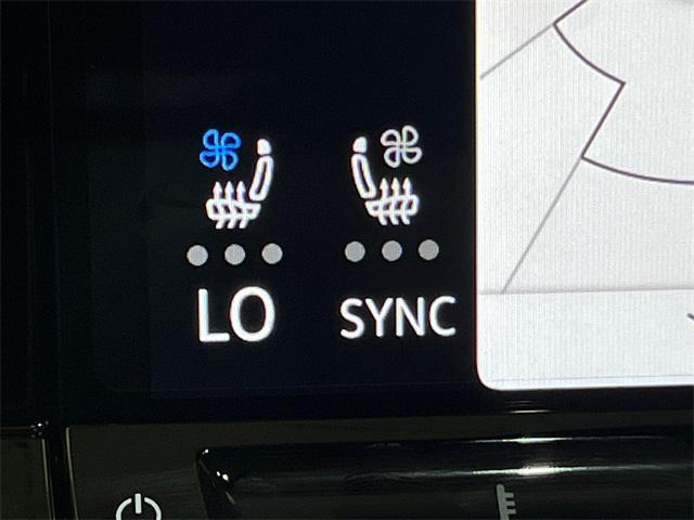 new 2026 Volkswagen Atlas car, priced at $43,657