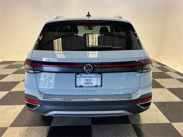 new 2025 Volkswagen Taos car