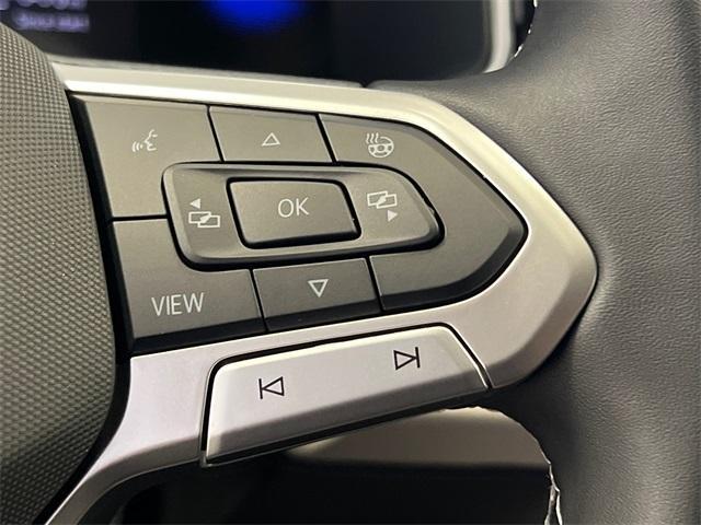 new 2025 Volkswagen Taos car