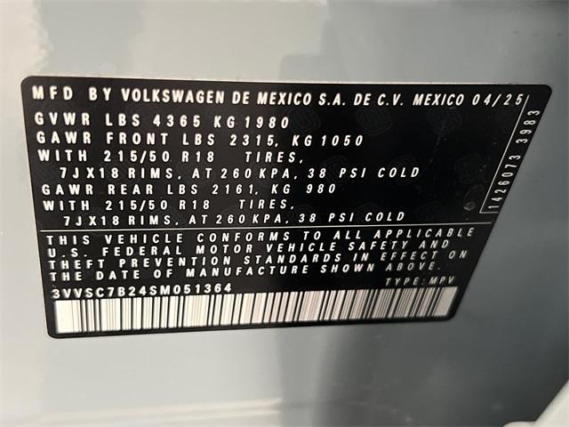 new 2025 Volkswagen Taos car