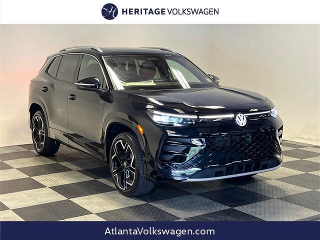 used 2025 Volkswagen Tiguan car, priced at $41,997