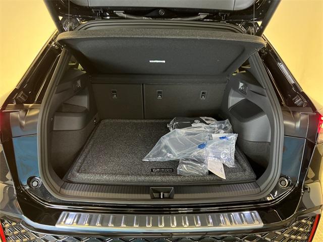 used 2025 Volkswagen Tiguan car, priced at $41,497