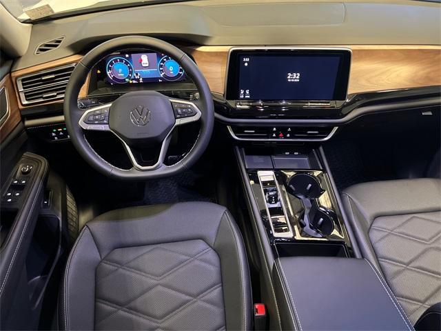 new 2024 Volkswagen Atlas car, priced at $40,824