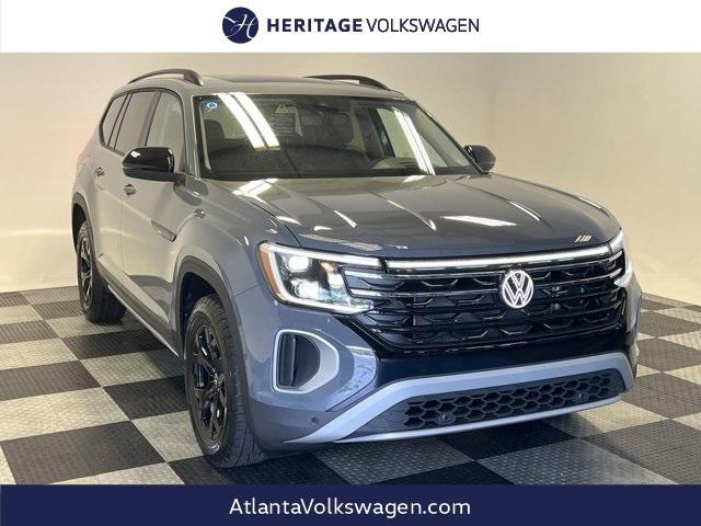 new 2024 Volkswagen Atlas car, priced at $49,078