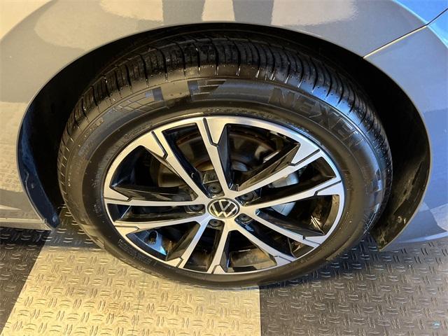 used 2024 Volkswagen Jetta car, priced at $19,597