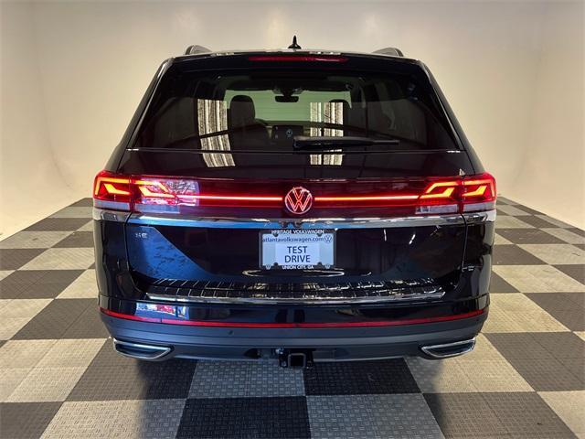 new 2025 Volkswagen Atlas car, priced at $42,911