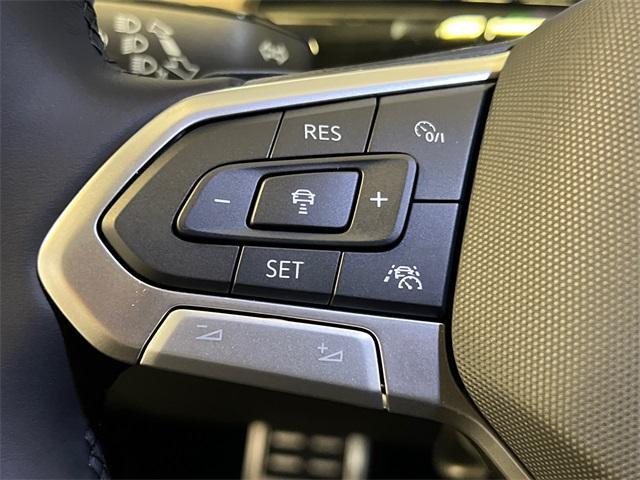 new 2026 Volkswagen Atlas car, priced at $54,394
