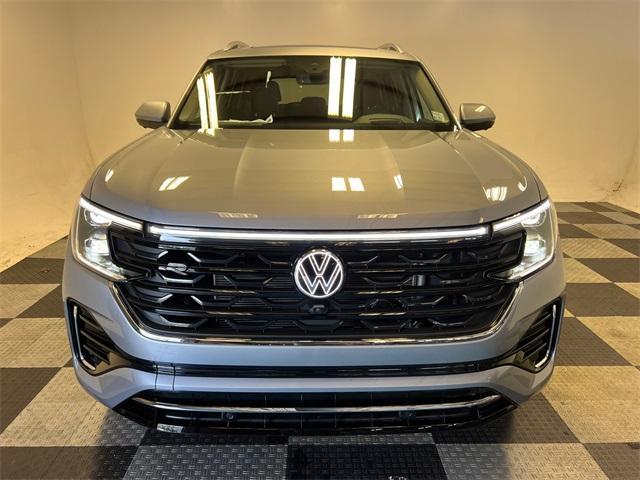 new 2026 Volkswagen Atlas car, priced at $54,394
