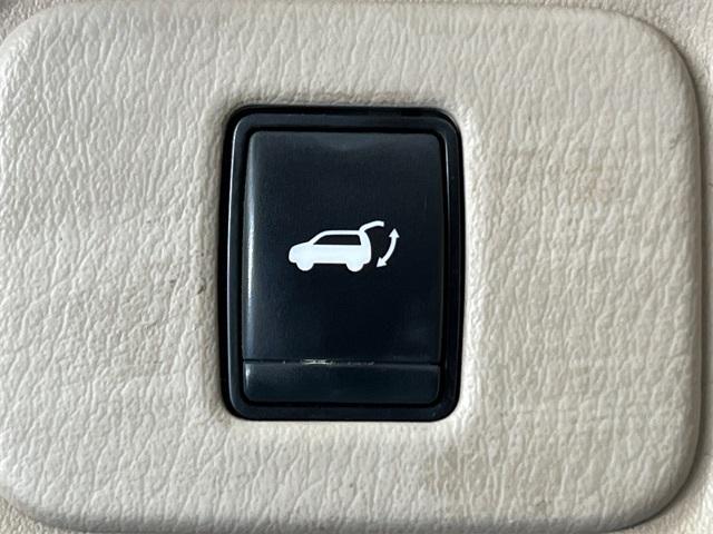 used 2018 Nissan Pathfinder car, priced at $16,997