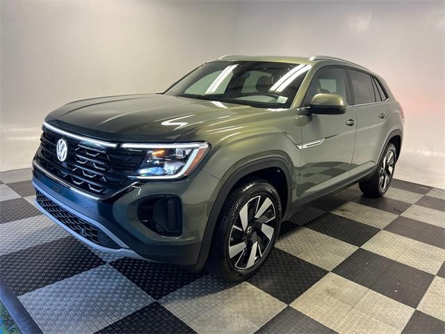 new 2026 Volkswagen Atlas Cross Sport car, priced at $41,562