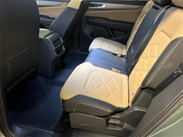 new 2026 Volkswagen Atlas Cross Sport car, priced at $41,562