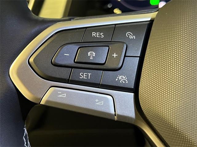 new 2026 Volkswagen Atlas Cross Sport car, priced at $41,562