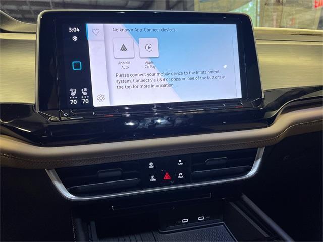 new 2026 Volkswagen Atlas Cross Sport car, priced at $41,562