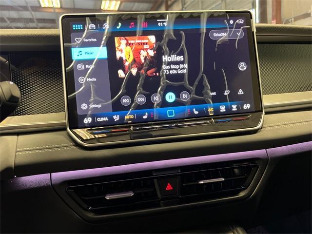 new 2026 Volkswagen Tiguan car, priced at $35,006