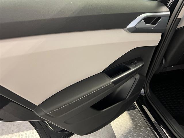 new 2025 Volkswagen Taos car, priced at $32,037