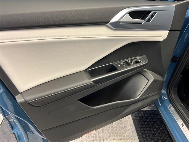 new 2025 Volkswagen Taos car, priced at $29,450