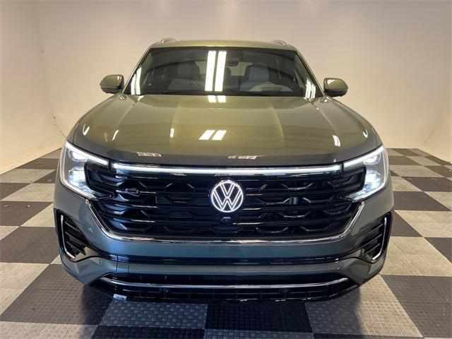new 2025 Volkswagen Atlas Cross Sport car, priced at $51,192