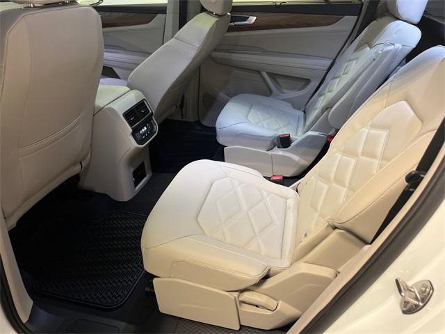 new 2026 Volkswagen Atlas car, priced at $44,340