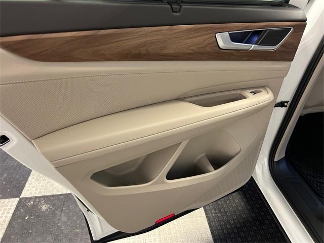 new 2026 Volkswagen Atlas car, priced at $44,340