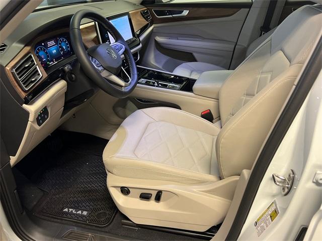 new 2026 Volkswagen Atlas car, priced at $44,340