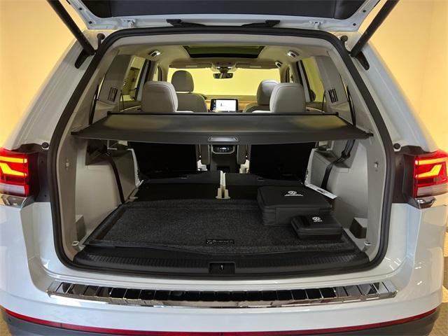 new 2026 Volkswagen Atlas car, priced at $44,340