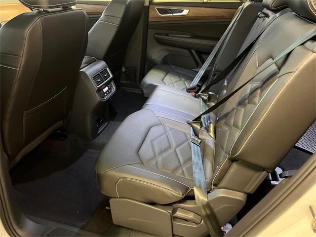 used 2024 Volkswagen Atlas car, priced at $39,297