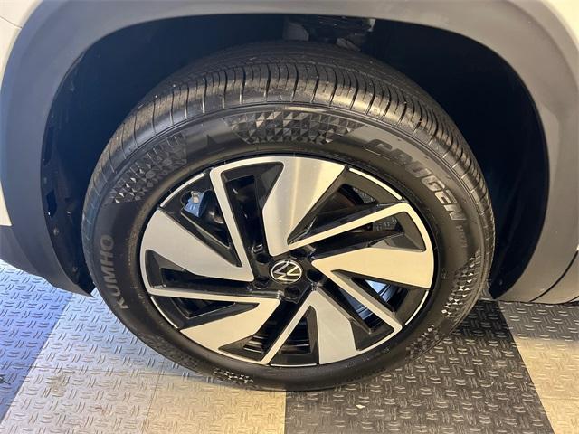 used 2024 Volkswagen Atlas car, priced at $39,297