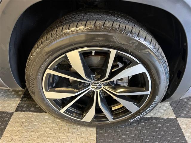 used 2024 Volkswagen Atlas Cross Sport car, priced at $39,797
