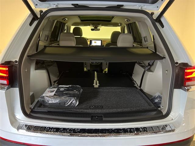 new 2026 Volkswagen Atlas car, priced at $43,828