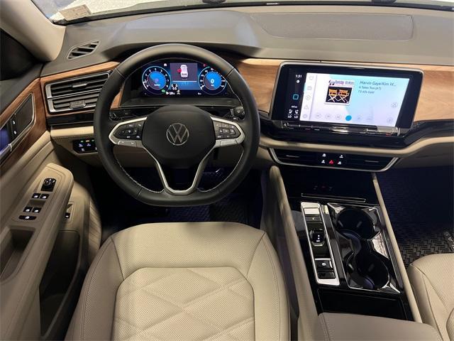 new 2026 Volkswagen Atlas car, priced at $43,828