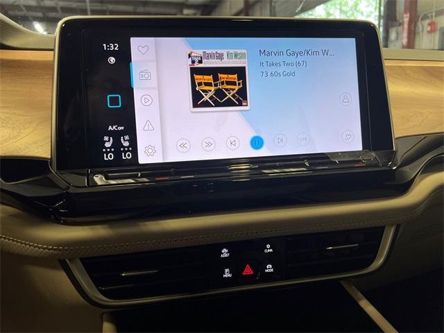 new 2026 Volkswagen Atlas car, priced at $43,828