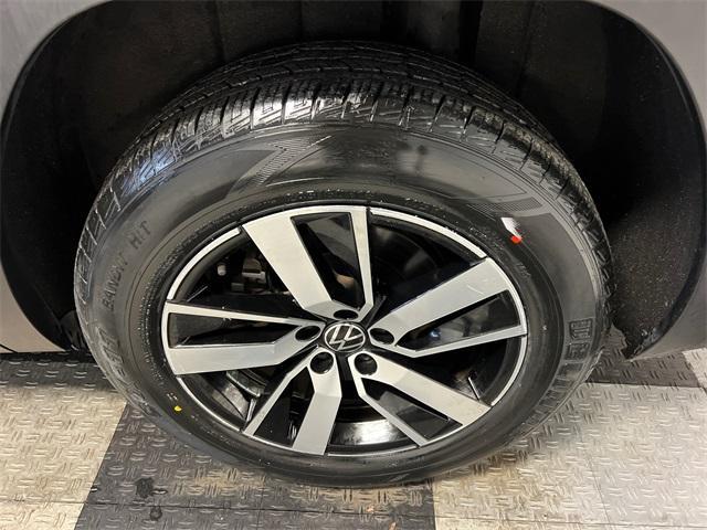 used 2022 Volkswagen Atlas car, priced at $25,997